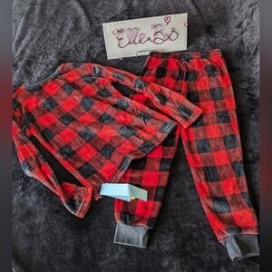 Kids Plaid Holiday Pajamas M